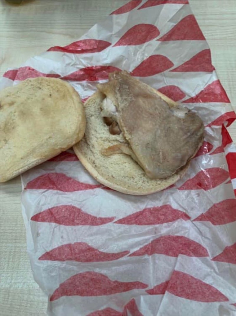 Other image for School food ‘inedible’ say parents